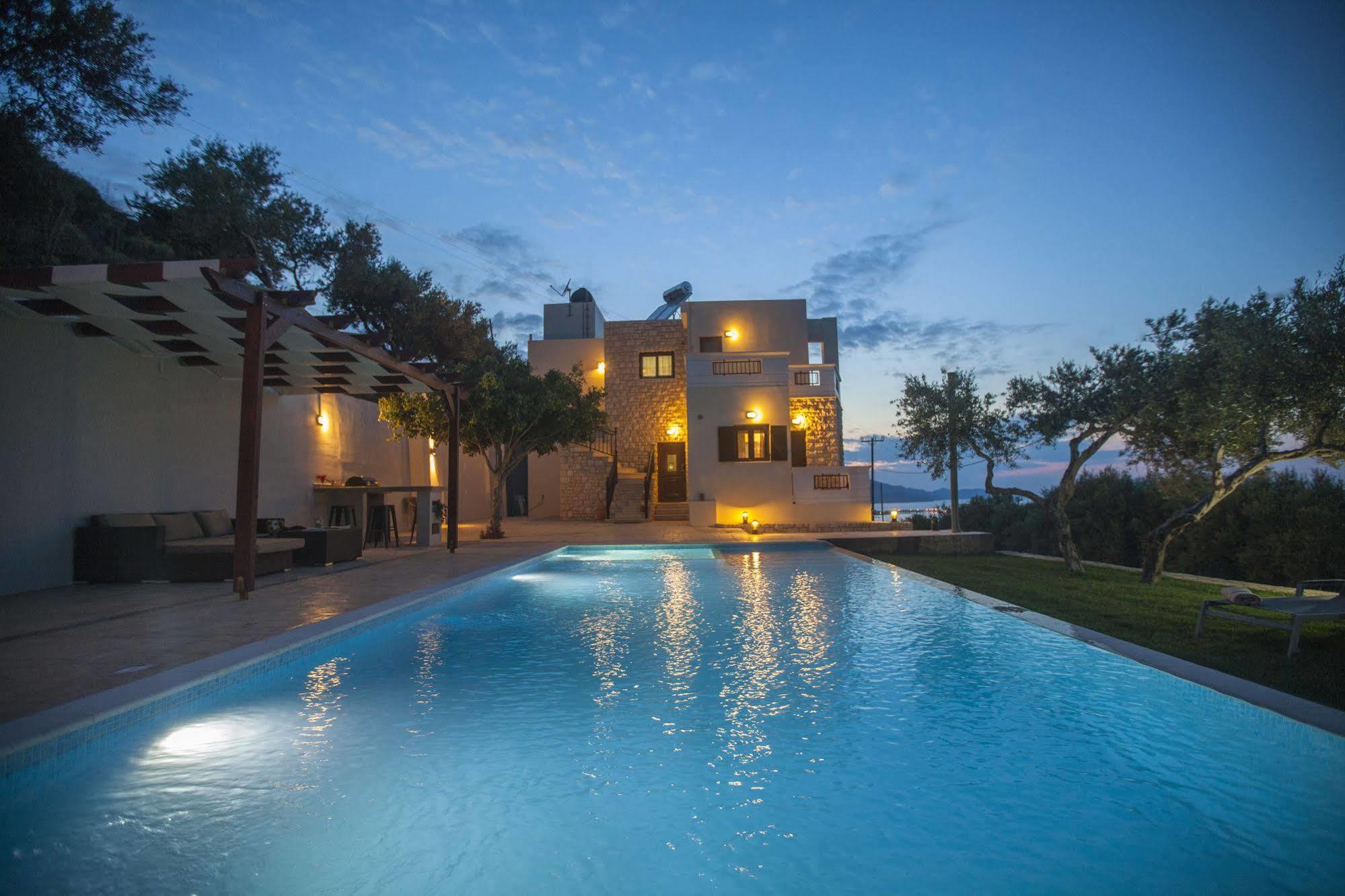 Villa Venezia Ханя Екстериор снимка
